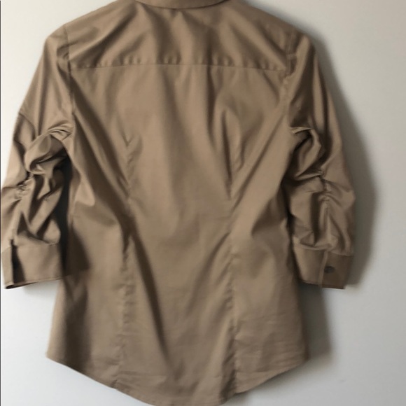 Ann Taylor double placket khaki fitted top - Picture 4 of 8